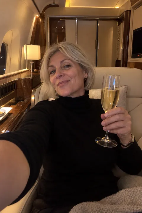 Claire Dubois in Qatar Airways first class