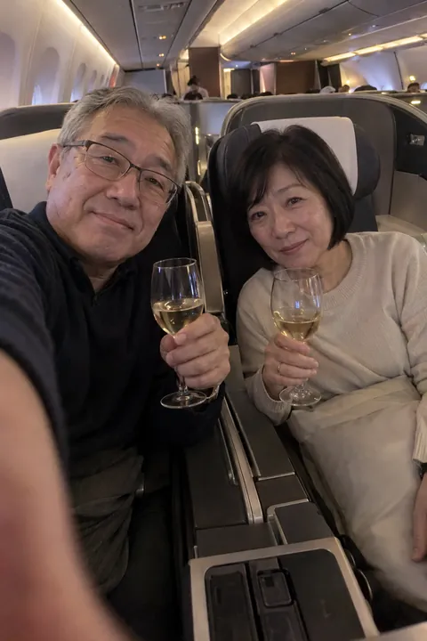 Hiro and Mei Sato in Air France business class